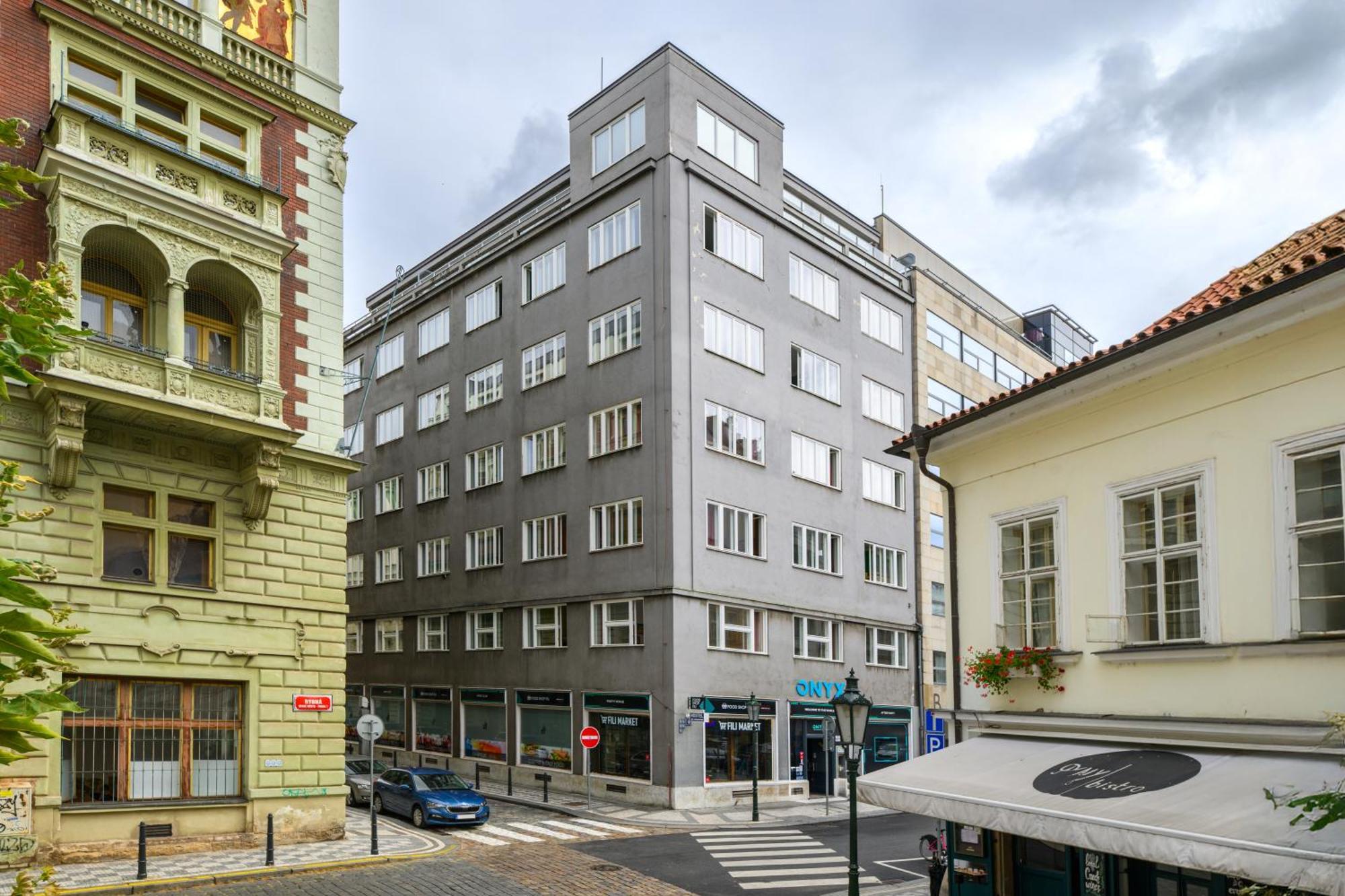 Benedikt City Center Hostel Prag Eksteriør billede