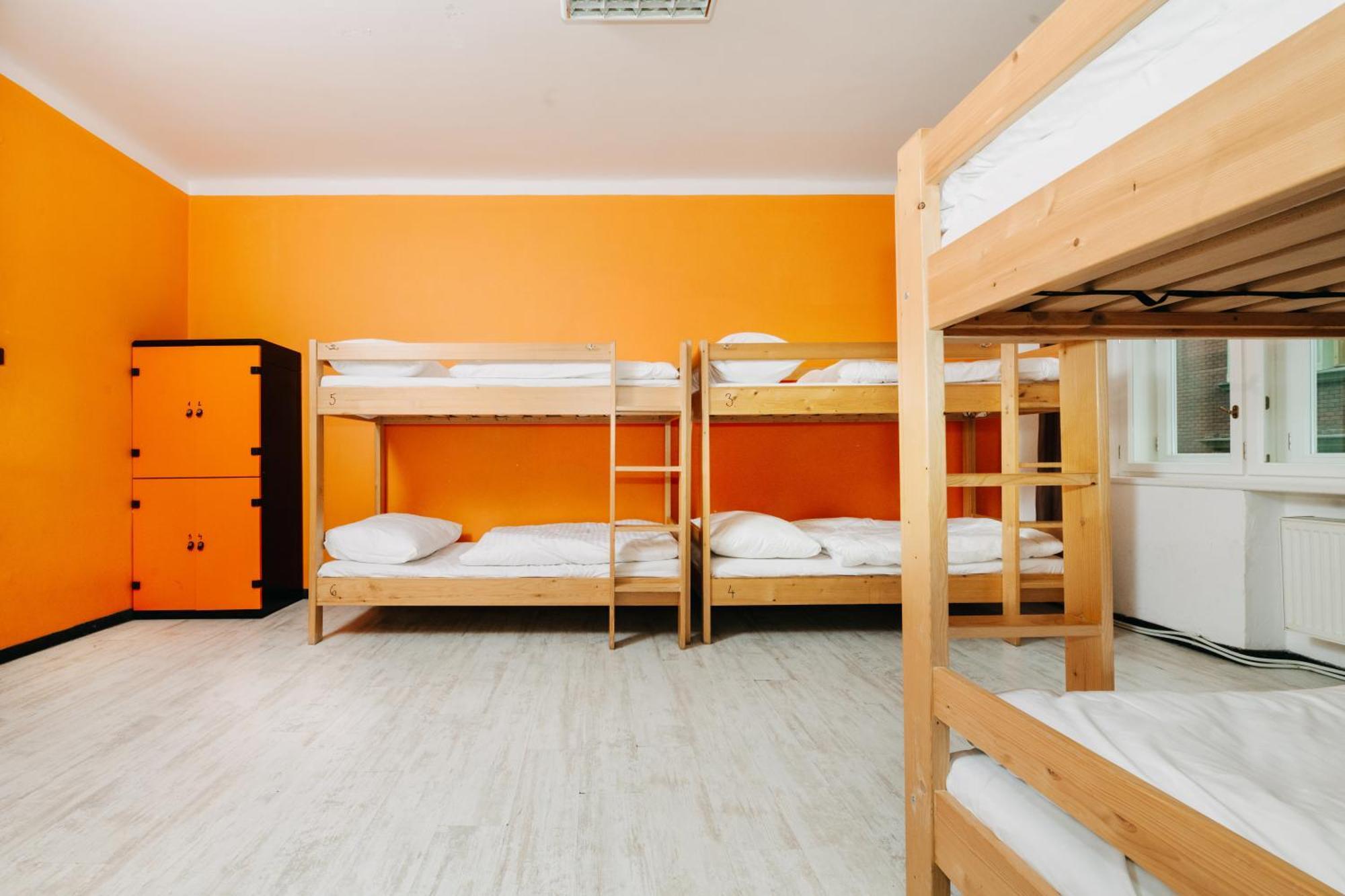 Benedikt City Center Hostel Prag Eksteriør billede