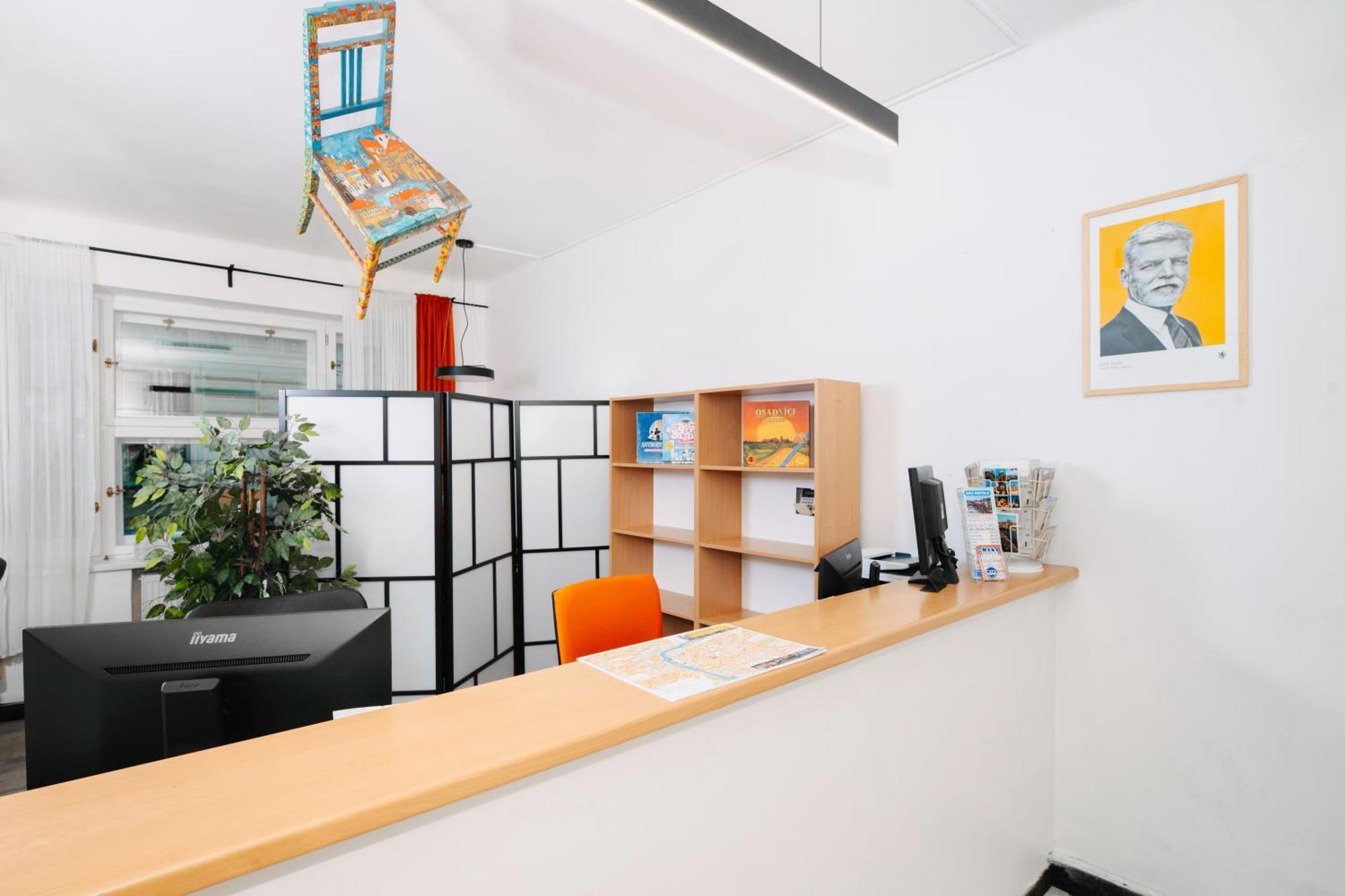Benedikt City Center Hostel Prag Eksteriør billede