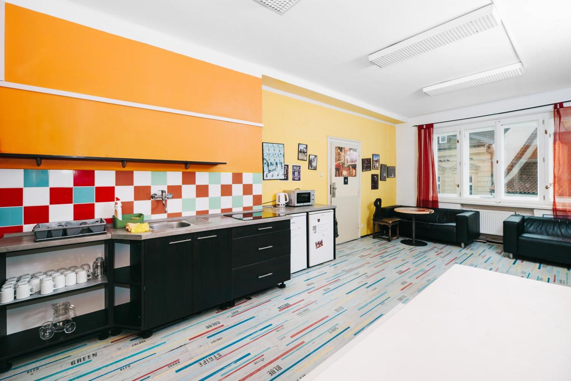 Benedikt City Center Hostel Prag Eksteriør billede